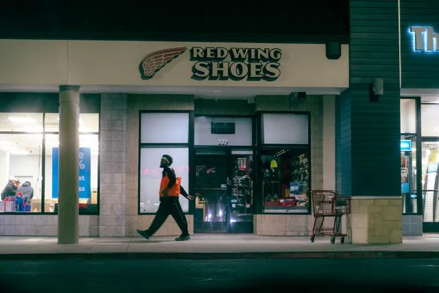 Red Wing - Daly City, CA