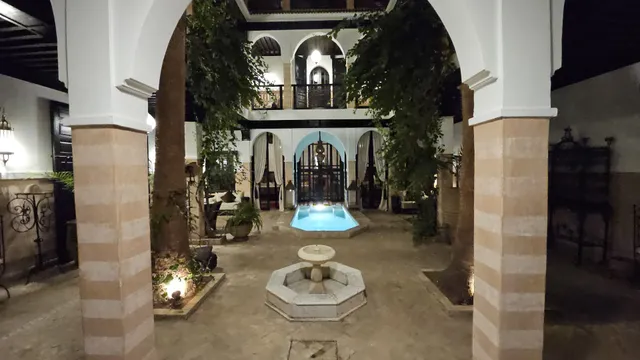 Riad Espoir