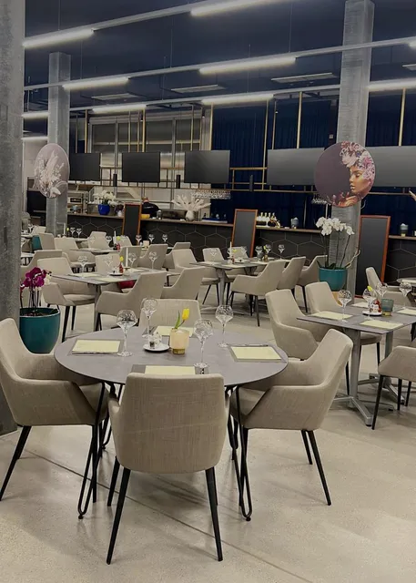 Restaurant Bar La Rive Tuilière