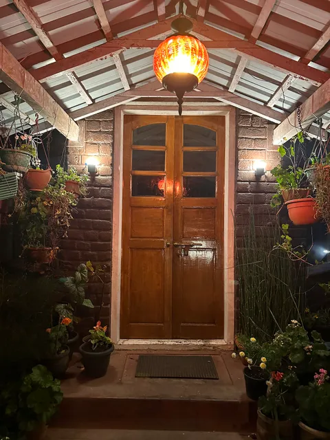 Jacaranda Villa! Beyond Imagination