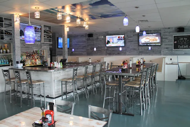 Summer Salts Beach Grill