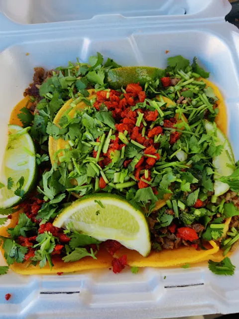 Los Tacos Famous Takeria