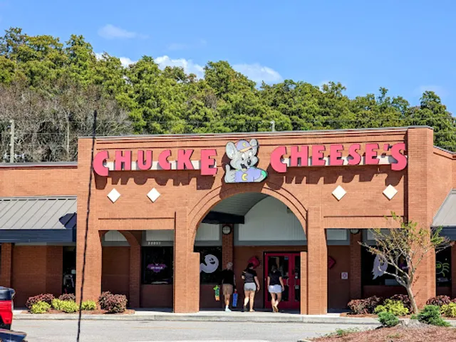 Chuck E. Cheese