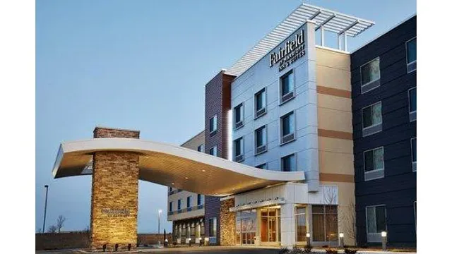 Fairfield by Marriott Inn & Suites Sheboygan