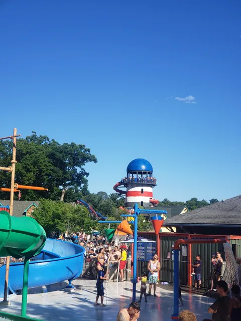 Lake Compounce Campground Visitor Parking