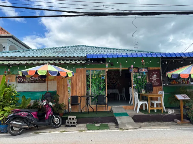 Mini Coffee & Restaurant ( Halal Food )