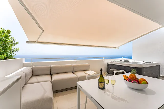 Aquasuites Luxury Apartaments