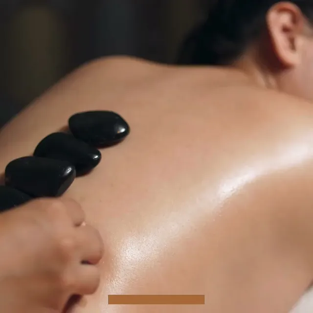 接睫毛 La Bises Beauty Clinic and Spa Newmarket