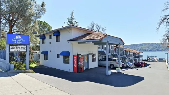 Americas Best Value Inn & Suites Clearlake Wine Country