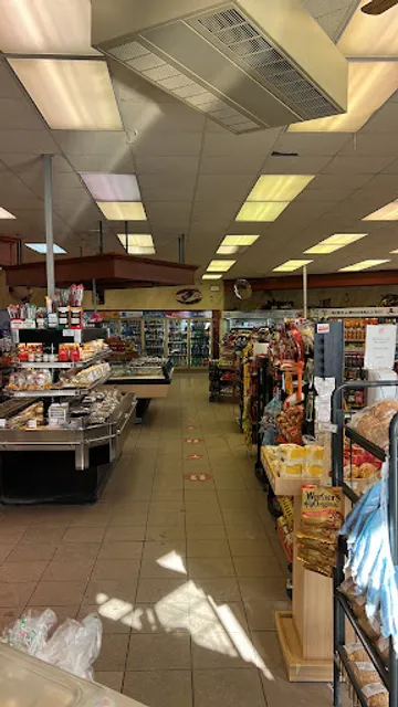 Restaurant Bouffe et Plus Ste-Genevieve & Dépanneur