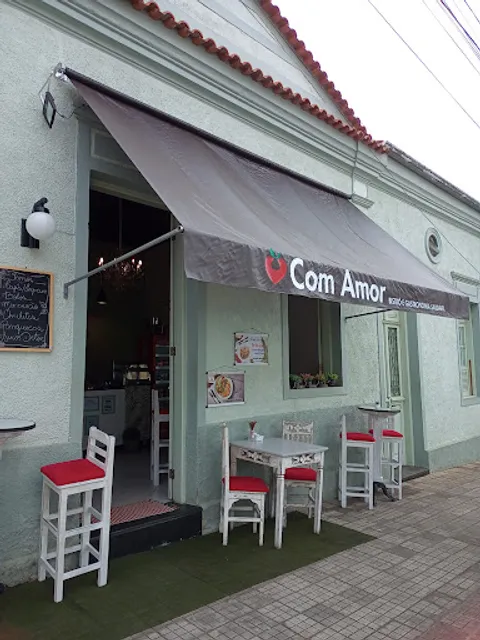 Com Amor Bistrô e Gastronomia Saudável