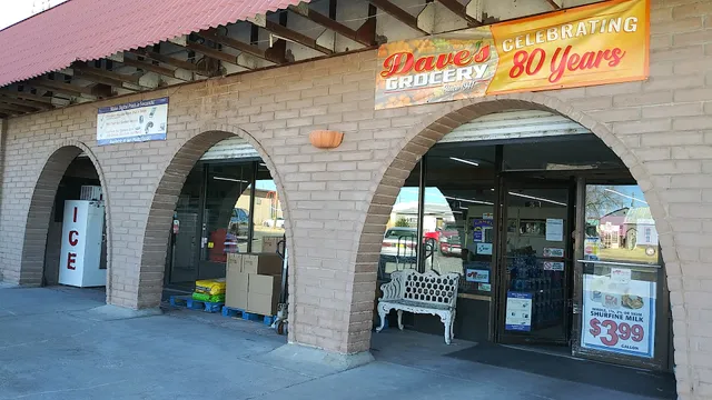 Dave's Grocery