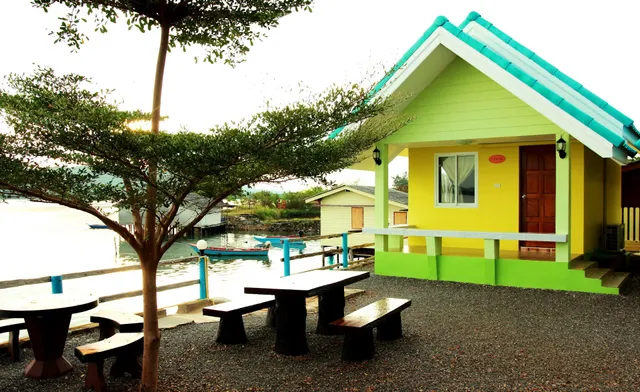 Chomphu Resort Khung Kraben