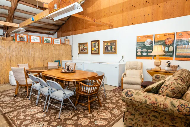 Local Flavors Market