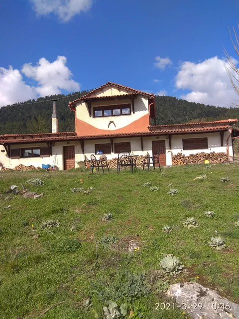 Eleni country cottage 2