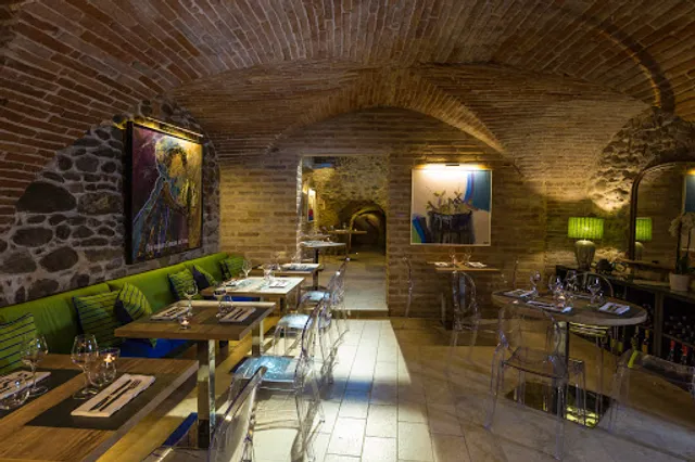 Sotto - Cucina, vino e pizza