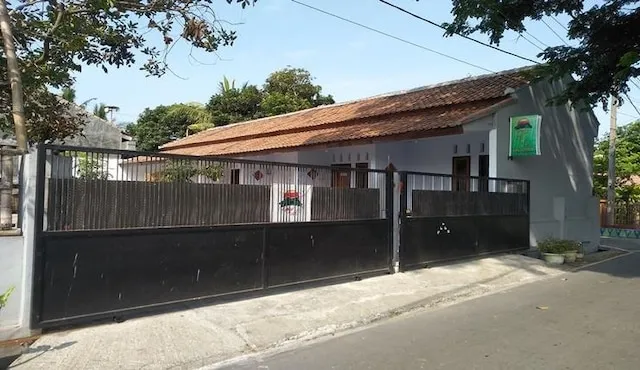 SPOT ON 1922 Umah Isun Bsd Family Syariah