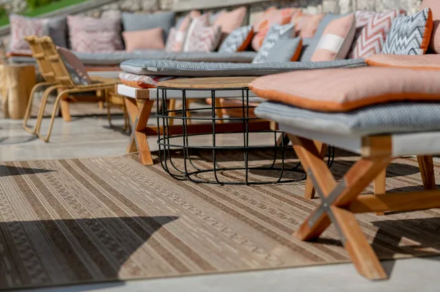 FLY ME Sun & Stars bar