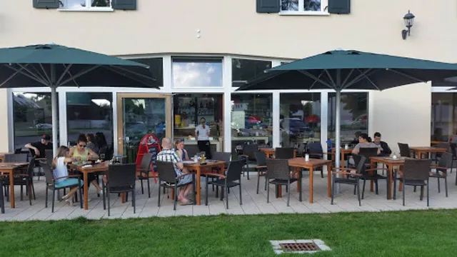 Piazza Castello - Pizzeria & Eisdiele Affing