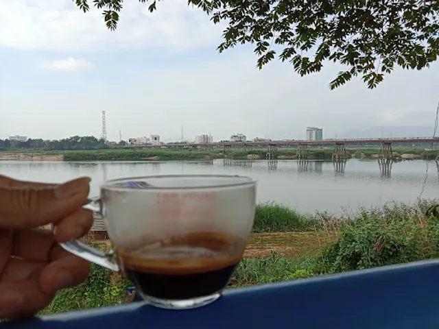 THE LIFE COFFEE MÀU THỜI GIAN