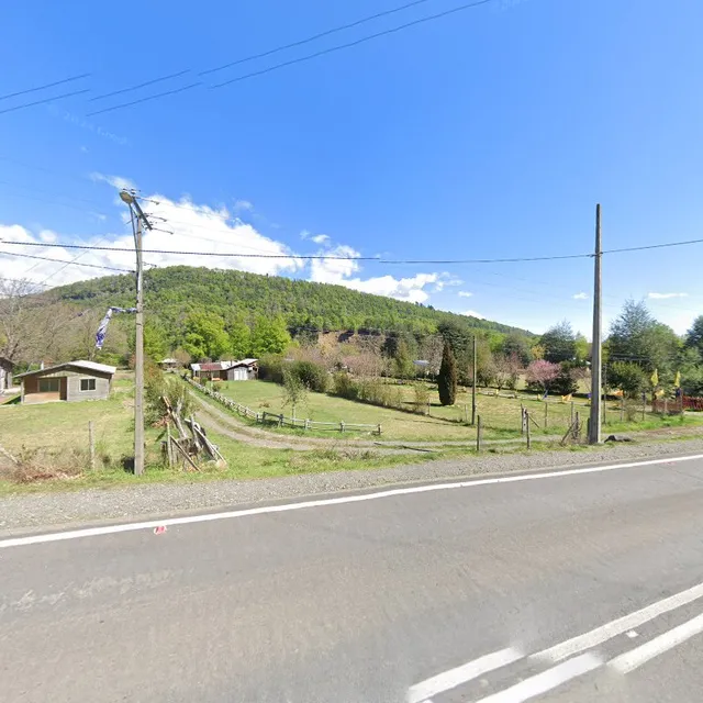 Cabañas piedra amarilla