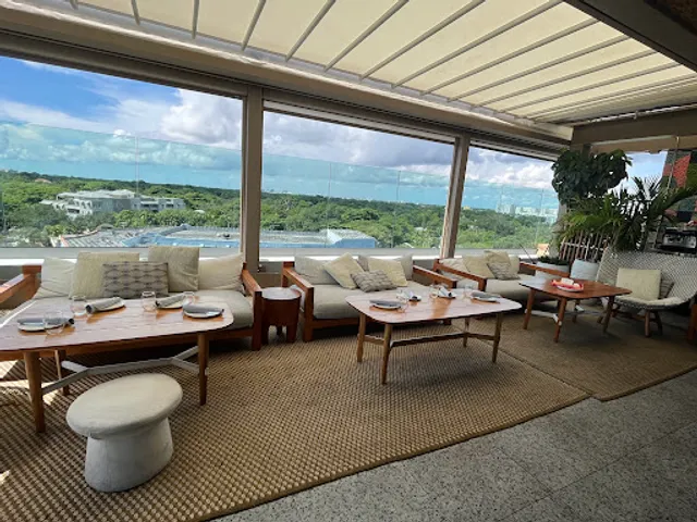 Level 6 Rooftop Restaurant Miami