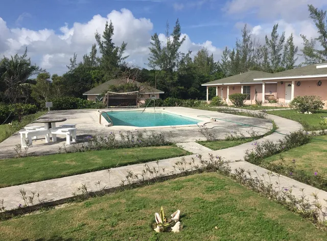 Love At First Sight Hotel & Restaurant