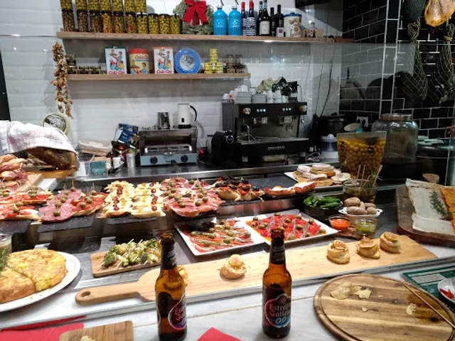 Tapas Berlin El Colmado Alexanderplatz