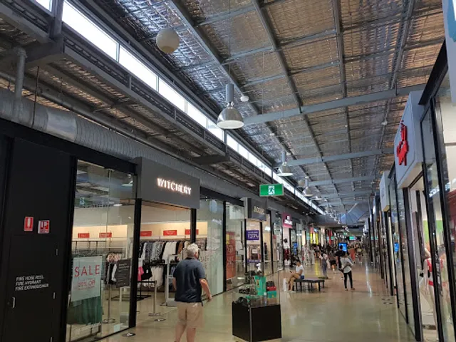 Donut King DFO Brisbane T207