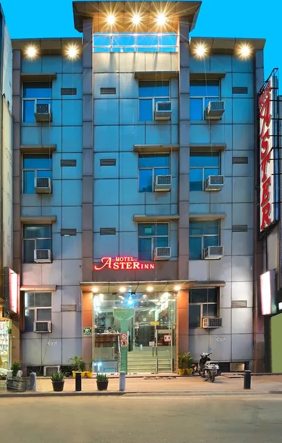 Hotel Aster Inn