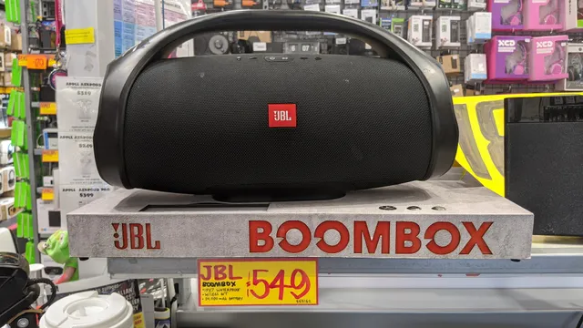 JB Hi-Fi Hurstville HOME