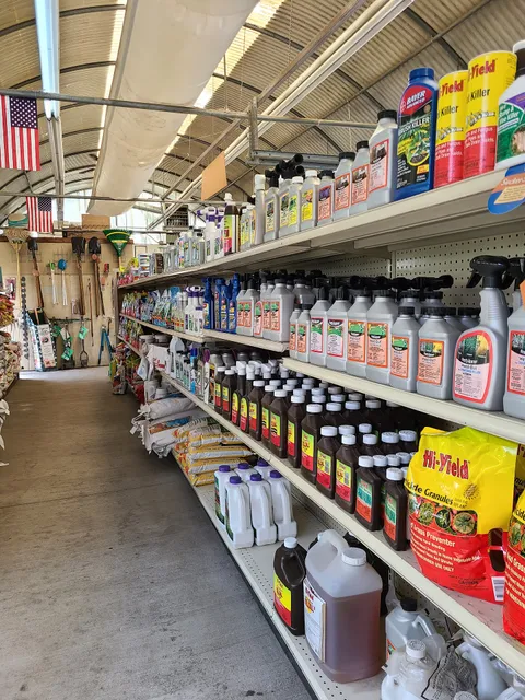 Young's Market & Garden Center