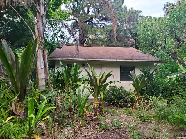 Urban Oasis - Cottage