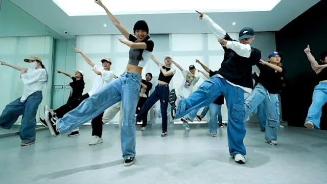 XOULFLOWX DANCE​​​ STUDIO​ (โซลล์โฟลว์)​