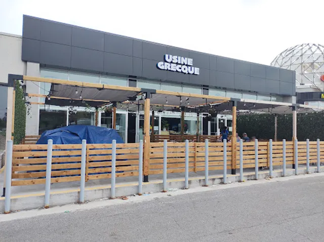 Usine grecque Souvlaki St Leonard