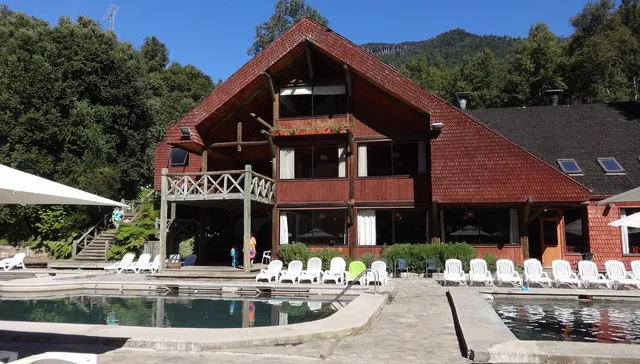 Hotel y Termas Huife