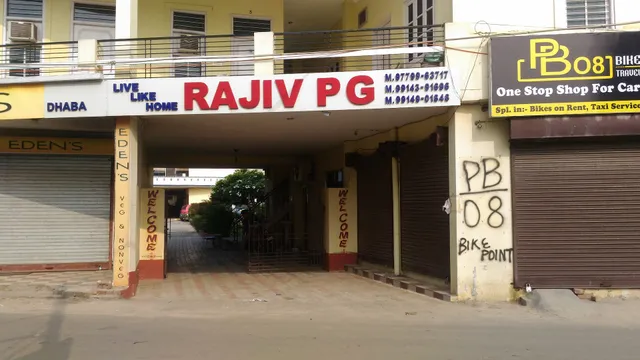 OYO Rajeev Pg Guest House