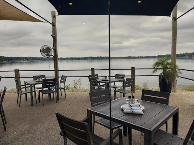 Cove Lakeside Bistro