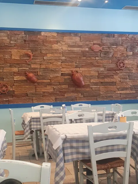 O Voliotis No3 Tsipouradiko