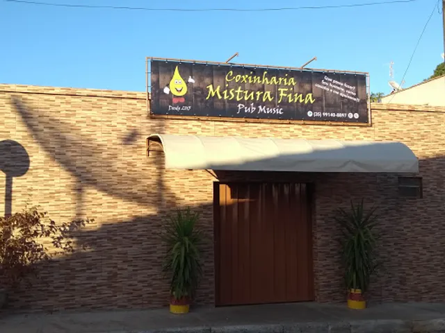 Coxinharia e Pastelaria Mistura Fina