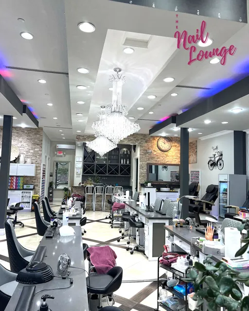 The Nail Lounge