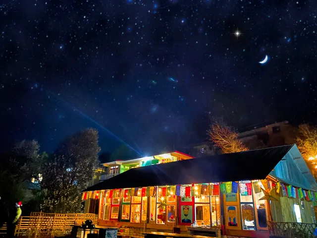 Junglaat Stays & Experiences