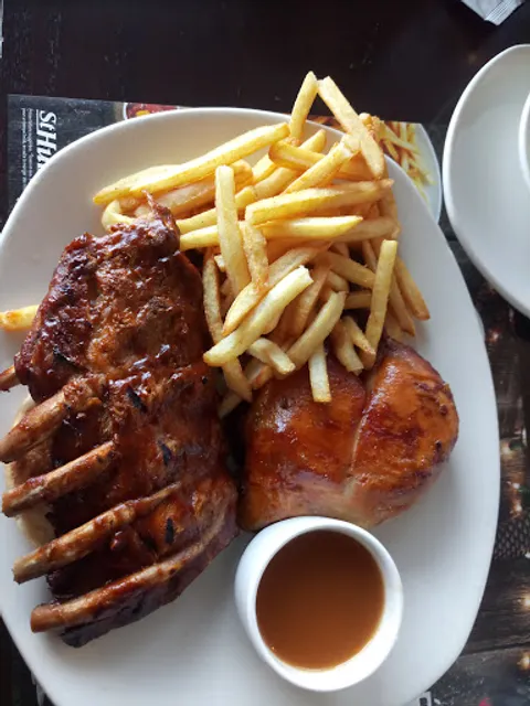 Rôtisserie St-Hubert