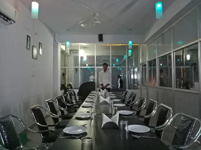 jAiKA Dine-In & Take Away