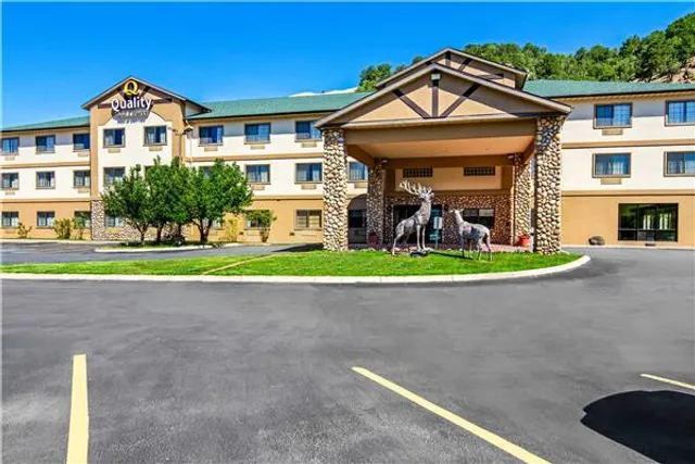 Quality Inn & Suites Vail Valley