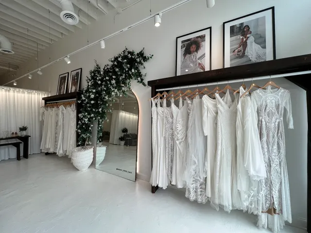 Grace Loves Lace - Minneapolis Bridal Boutique