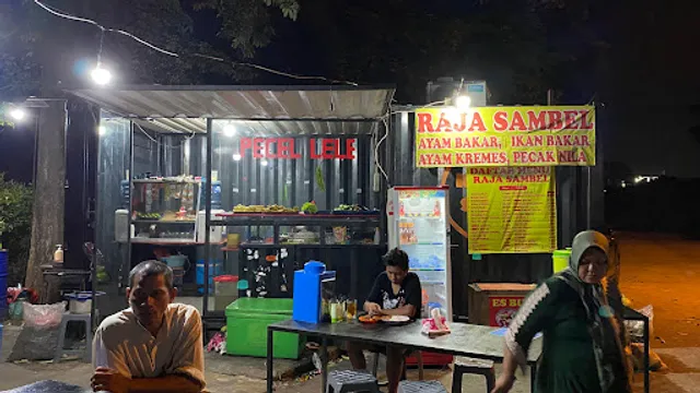 RAJA SAMBEL, ayam bakar, penyet, pecak nila