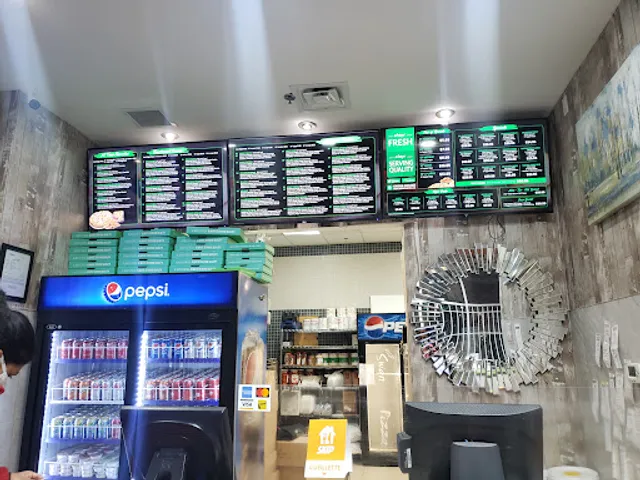 Red Swan Pizza - Brampton Cherrycrest Dr