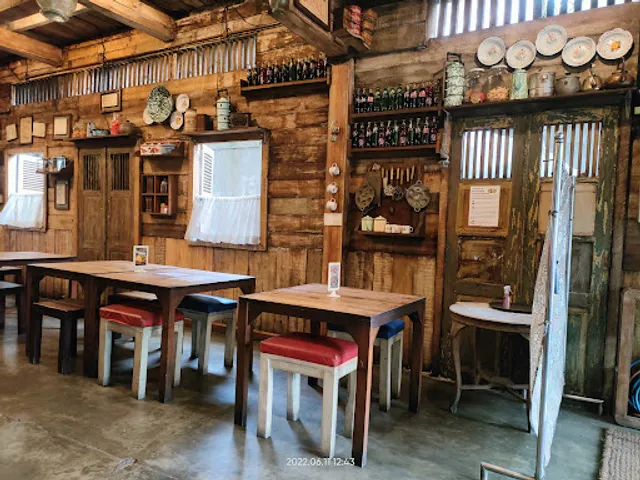 Warung Suluh Restaurant