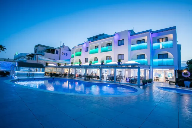 Apartamentos Sal Rossa